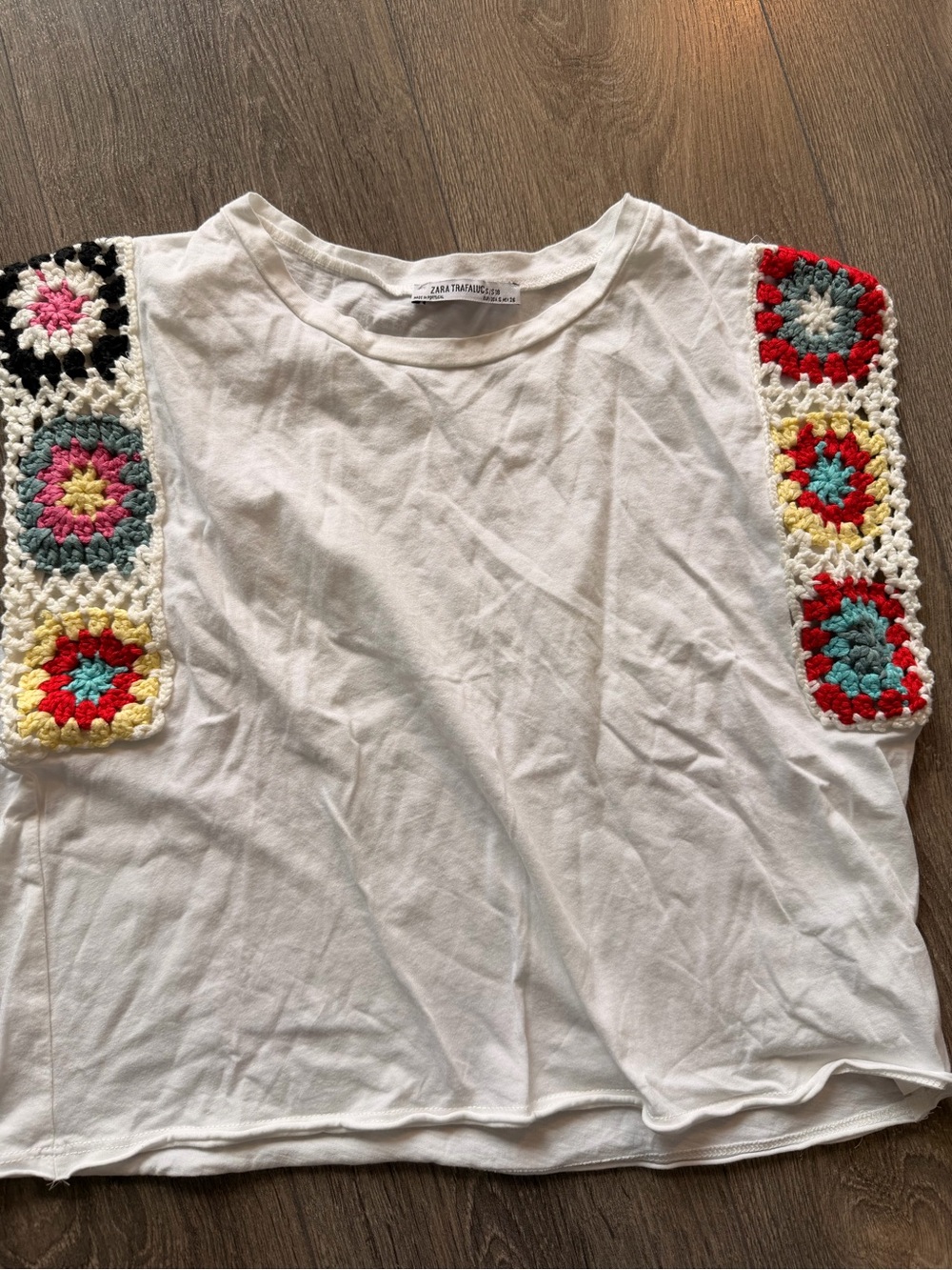 Zara White Short Sleeve Tee with Multicolor Crochet Shoulders